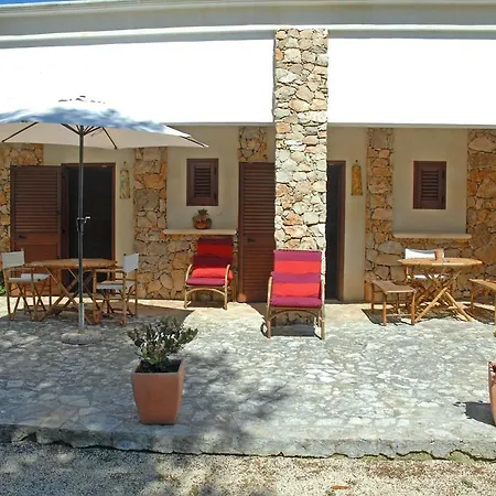 Borgo Console Alojamento de Acomodação e Pequeno-almoço 3*